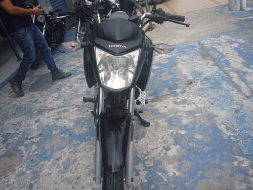 Imagem 3 de 10 de Honda Cg 160 Fan Esdi Flex Preta 2017 Troca Financia Cartão
