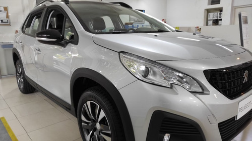 Imagen 2 de 15 de Peugeot 2008 1.6 Feline Tip