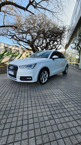 Imagen 7 de 16 de Audi A1 Ambition 1.4 Tfsi Stronic 2017 Marrocchi Exclusivos
