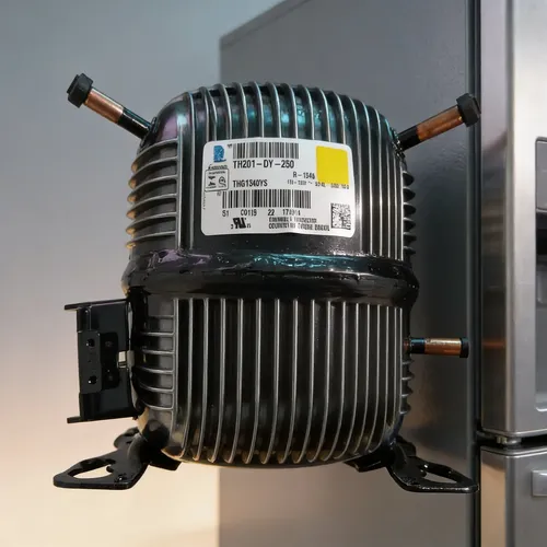 Compressor Geladeira Freezer Ukt75ya R600 Original | MercadoLivre
