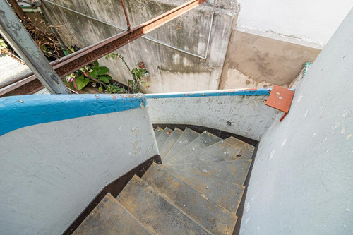 Imagen 13 de 17 de Como Una Casa!! Ph A Reciclar Con Terreno De 8,66 M X 26,5 M