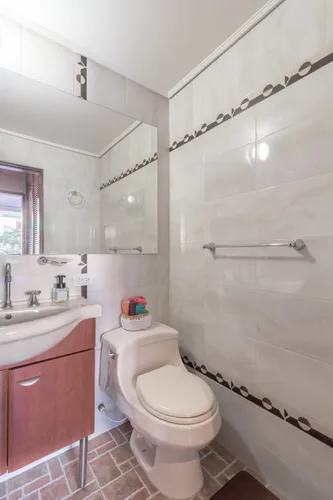 Apartamento En Venta En Cerros De Niza. Cod V8241