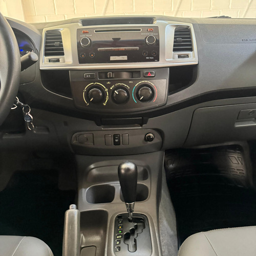 Toyota Hilux Hilux 2.7 Flex 4x2 CD SR (Aut)