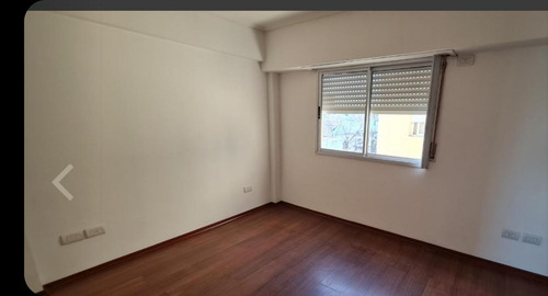 Imagen 5 de 11 de Dos Ambientes En Morón