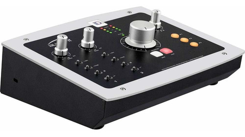 Audient Id22 Desktop 10x14 Usb Audio Interface Bundle