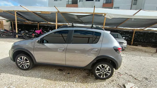 Renault Stepway 1.6 Dynamique / Intens Automática