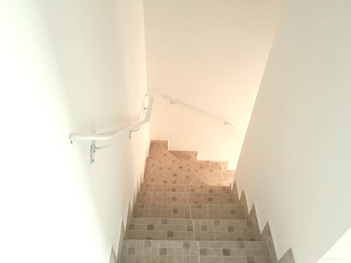 Imagem 8 de 13 de Casa De 2 Dormitórios Nova No Balneário Maracanã - Pg