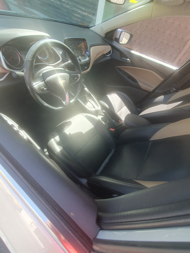 Chevrolet Onix 1.2t Premier L At