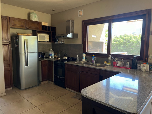 Casa En Alquiler Y Venta En San Alfonso Pilar Del Este | Vco Propiedades