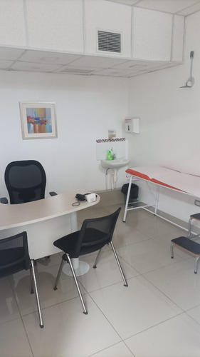 Amplia Consulta Medica En Venta .