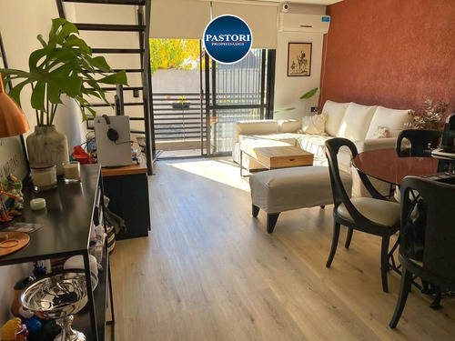 Venta De Departamento De 2 Amb Con Balcon Y Cochera