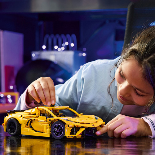 Lego Technic Chevrolet Corvette Stingray Mod 42205 - 732 Pzs 732 Autos