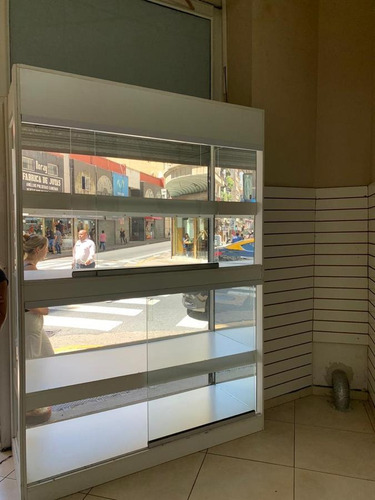 Imagen 4 de 22 de Local Comercial