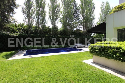 Imagen 2 de 15 de Fantastica Casa A La Venta En San Nicolas