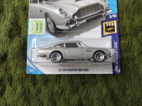 Hot Wheels Aston Martin 1963 Db5 Skyfall 007 Hw Screen Time Gris (Usado)