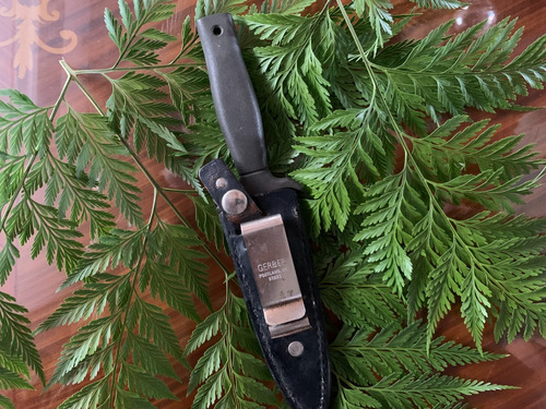 Raro Vintage Cuchillo Marca: Gerber Modelo: Mark I 