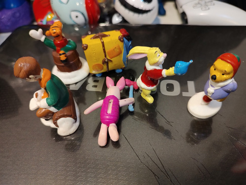 Figuras Promocionales De Winnie Pooh Navidad (Usado)