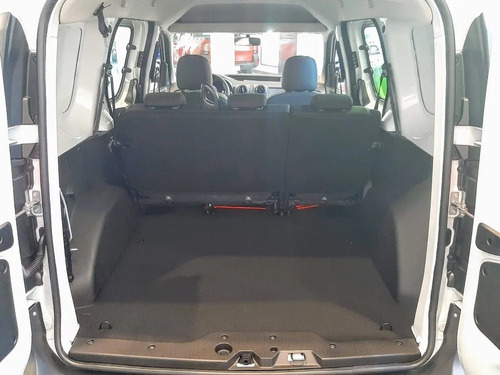 Imagen 22 de 25 de Renault Kangoo Confort 5a 0km 2023 Entrega Inmediata (dv)