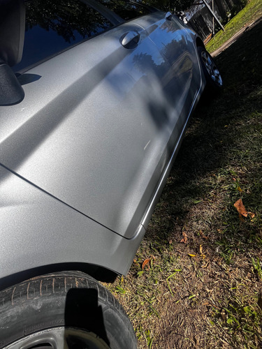 Ford Fiesta Kinetic 1.6 Design 120cv Titanium