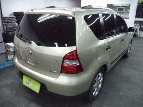 Imagem 9 de 11 de Nissan Livina Sl1.6 16v Flex 5p Completo Abs 2010 Dourado