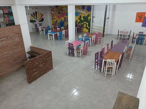 Local En Renta En Av Jose Lopez Portillo, Toluca