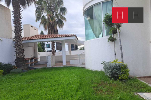 Casa En Venta En Puebla, Fuentes De Moratilla