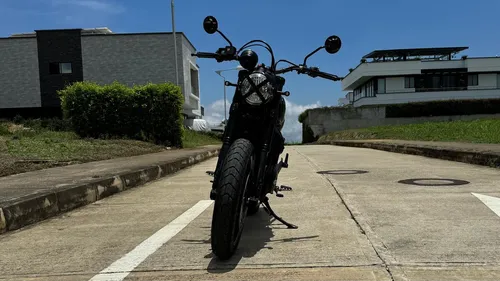 Ducati Scrambler Full Throttle 2015