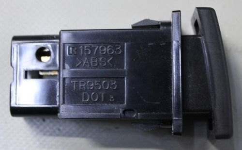 Imagen 5 de 5 de Boton Luz De Emergencia O Luz Intermitente De Toyota Machito