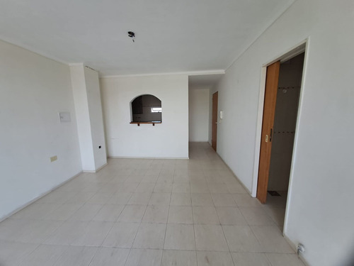 Venta Depto Duplex 2 Dormitorios Entre Boulevares