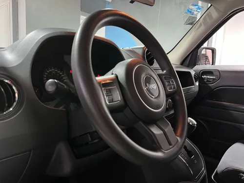 Jeep Patriot Sport 4x2 Cvt