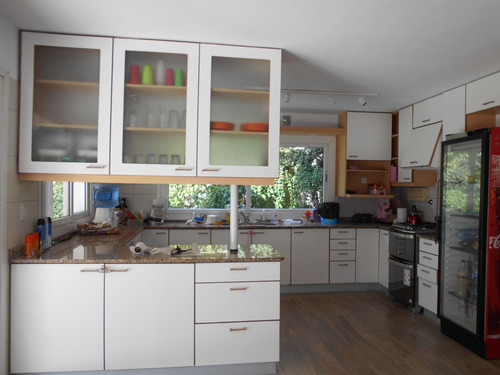 Chalet En Venta En Barrio Cerrado