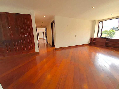 Imagen 9 de 14 de Apartamento En Venta Chico - Para Remodelar