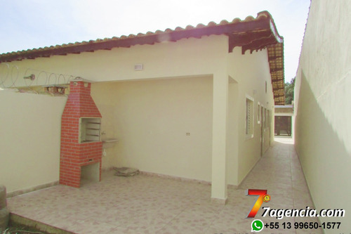Imagem 4 de 14 de Ch05 Casa 2 Quartos Churrasqueira Aceita Financiamento
