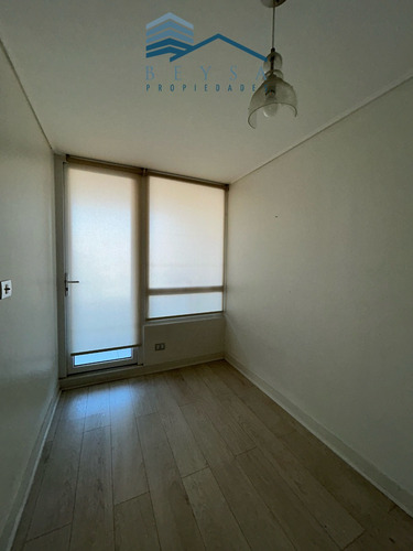 Departamento En Arriendo 3 Dormitorios Sector Poniente