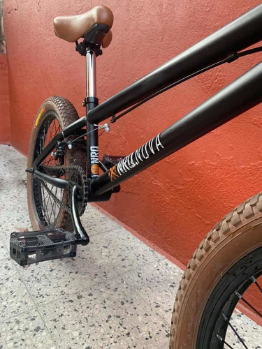 Bmx Freestyle Rodado 20 Importada