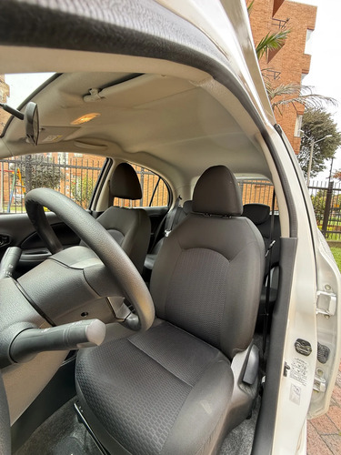 Nissan March 1.6 Active