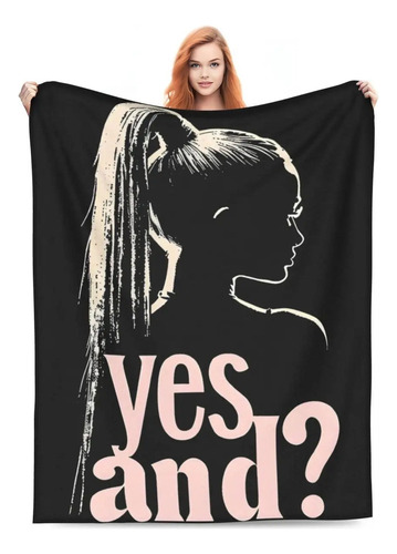 . Manta De Franela Con Estampado 3d Ariana Grande
