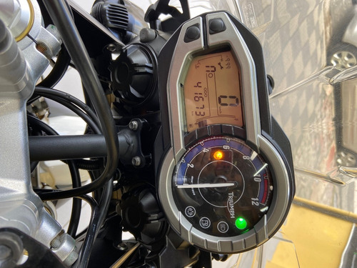 Imagem 3 de 10 de Triumph Tiger 800 Abs - 2014 Com 41.000km