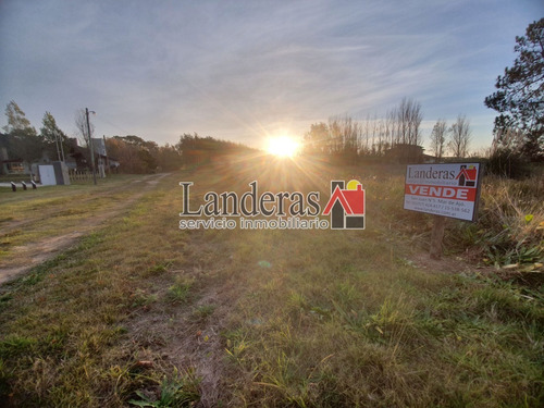 Imagen 2 de 4 de Excelente Lote - Dos Cuadras De Av. 2