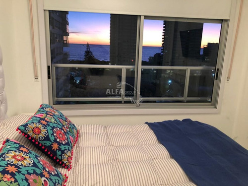 Imagen 6 de 21 de Departamento De 2 Dormitorios En Primera Linea De Playa Mansa