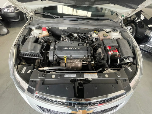Imagem 13 de 13 de Cruze Lt 1.8 16v Ecotec Flex 13/13