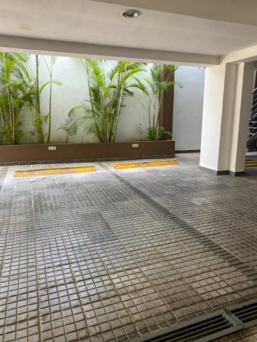Imagen 7 de 12 de Lujoso Apartamento Ubicado En El Sector Bella Vista