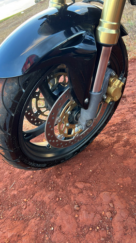 Hornet 600cc Preta Com Dourado