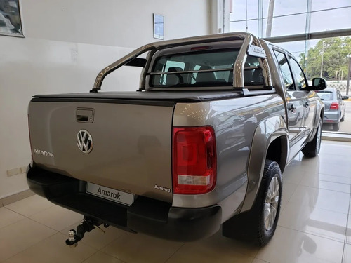Imagen 4 de 15 de Volkswagen Amarok Comfortline 2.0 4x2 180cv 0 Km 2022