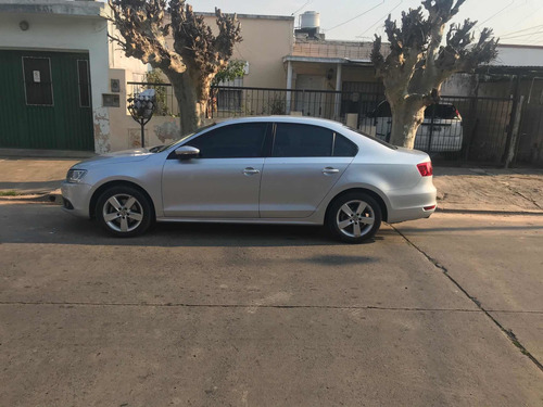 Volkswagen Vento 2.5 Luxury 170cv 2012