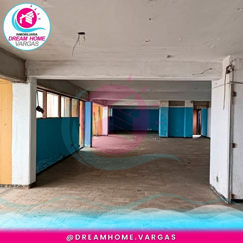 Imagen 3 de 10 de Local En Venta Av. Soublette, El Cardonal - La Guaira.