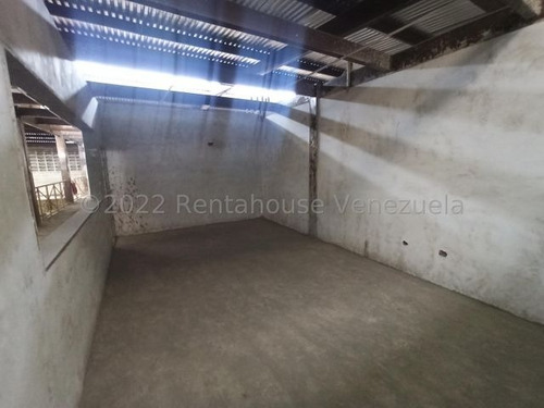 Galpón Industrial En Venta Acepta Financiamiento, Intercomunal Turmero Sector La Providencia 23-13972 Hc