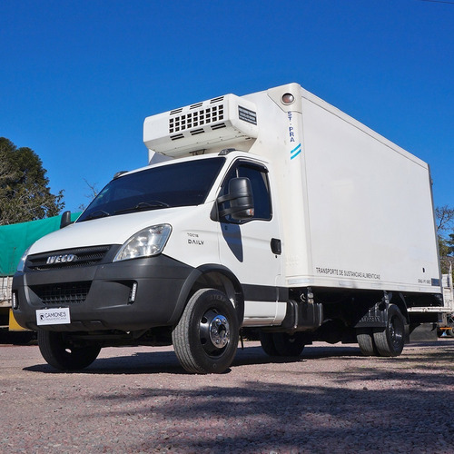 Imagen 3 de 10 de Iveco Daily 70c16 '13 Con Furgón Térmico Y Equipo De Frío
