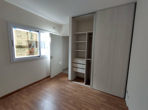 Venta Ph 2 Amb En 2do Piso Y Terraza En Villa Luro