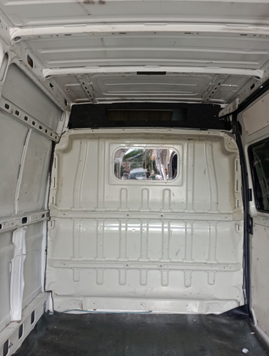 Renault Master FurgãO 2.5 Dci L2h2 5p
